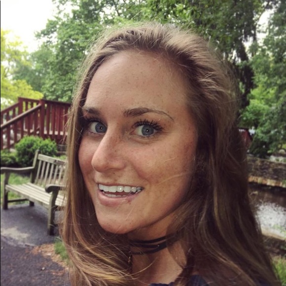 Meet your Posher, Hanna - Picture 1 of 1